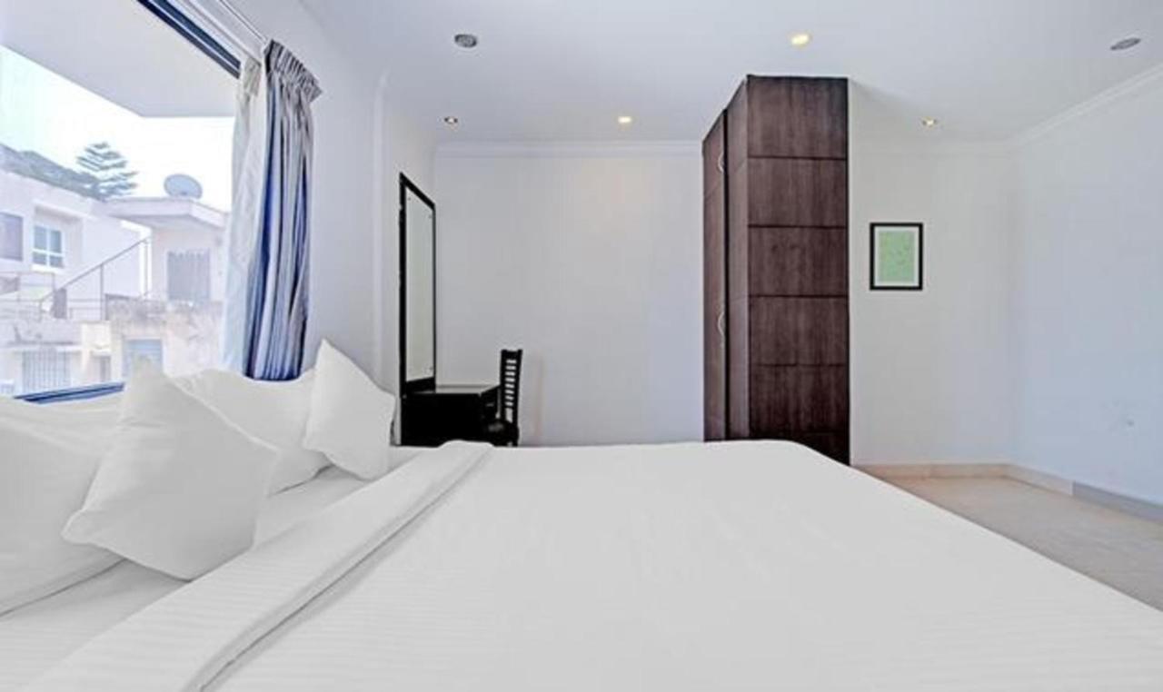 Fabhotel Skyry Madras Buitenkant foto
