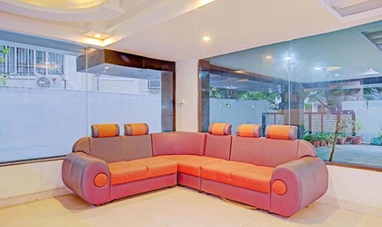 Fabhotel Skyry Madras Buitenkant foto